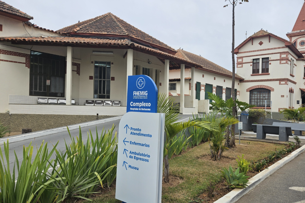 Seleção da Fhemig em Barbacena tem inscrições abertas até 25 de março, com três vagas imediatas e salários de até R$ 12,5 mil.