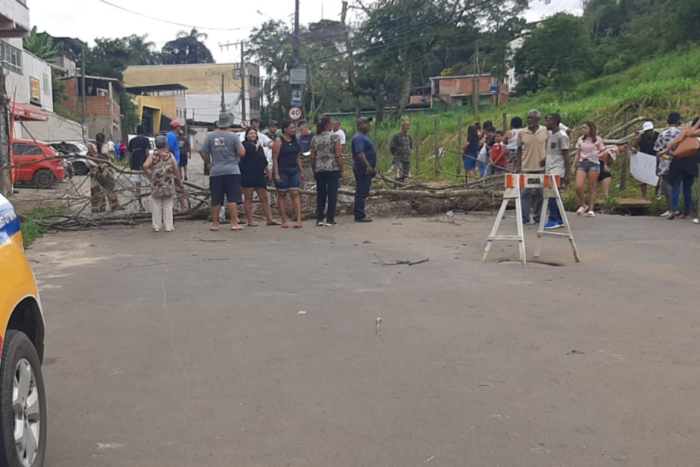 Plano de trabalho para contenção no Adolpho Vireque é aprovado, com custo de R$ 1,5 milhões 1 Manifestacao Adolpho Vireque Contribuicao do Leitor
