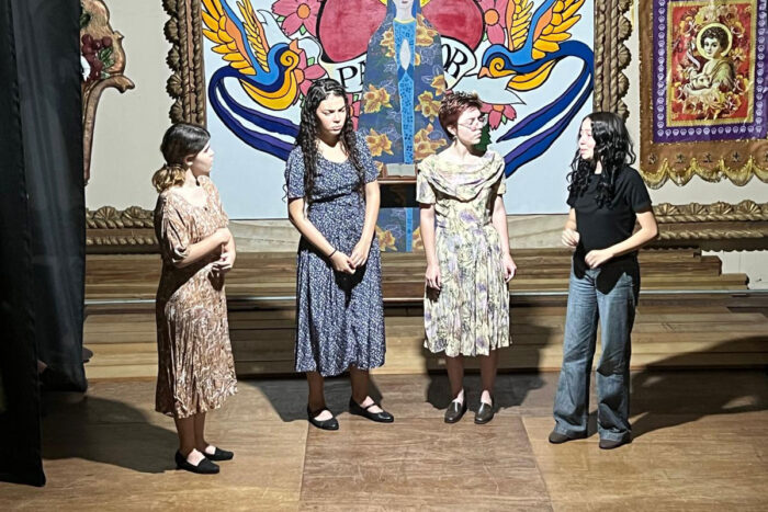 Grupo Divulgação abre inscrições para cursos gratuitos de teatro em três modalidades 1 teatro