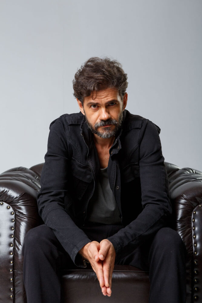 ‘É um caminho longo, mas muito bonito’: no Dia do Teatro, artistas analisam desafios da profissionalização em Juiz de Fora 5 teatro tairone