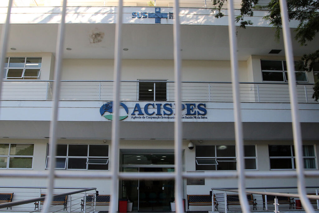 Mais de um mês após paralisação, executivo municipal autoriza novo contrato com a Acispes para serviços oftalmológicos em Juiz de Fora