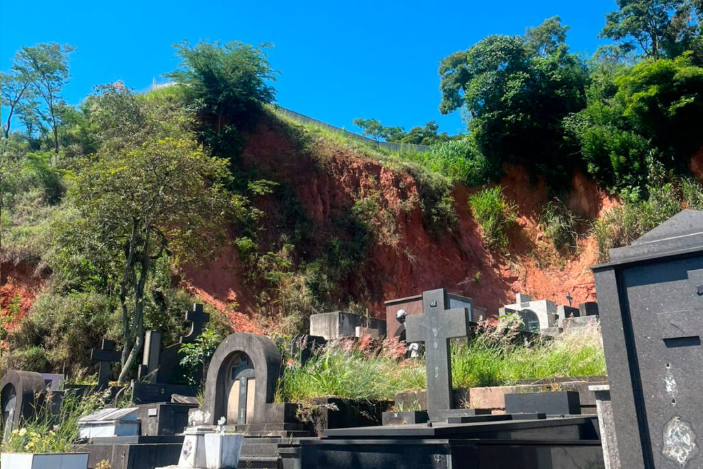 cemeterio municipal foto pamela costa