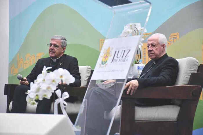 Novo arcebispo de Juiz de Fora assume neste sábado e pede solidariedade às vítimas das chuvas 2 dom marco e dom gil arquidiocese de juiz de fora