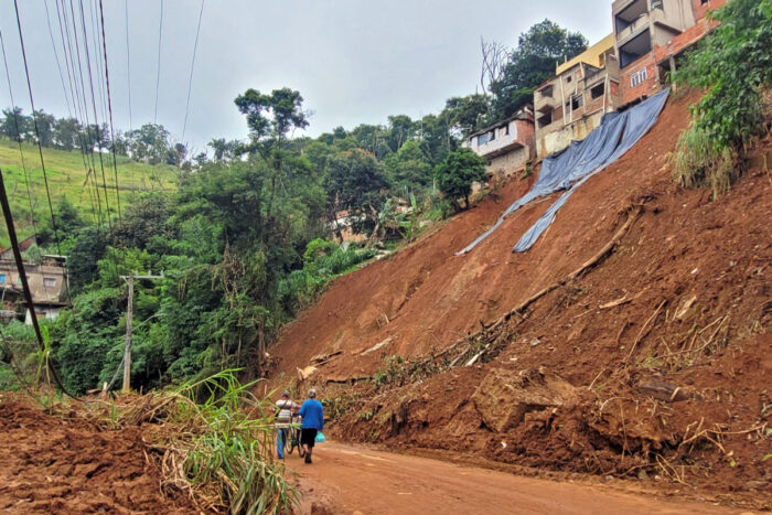 moradores demolicao graminha e cruzeiro do sul 2 leonardo costa
