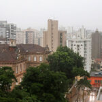 Igrejinha registra maior volume de chuva em Juiz de Fora nas últimas 12 horas; alerta de tempestade continua 5 chuva