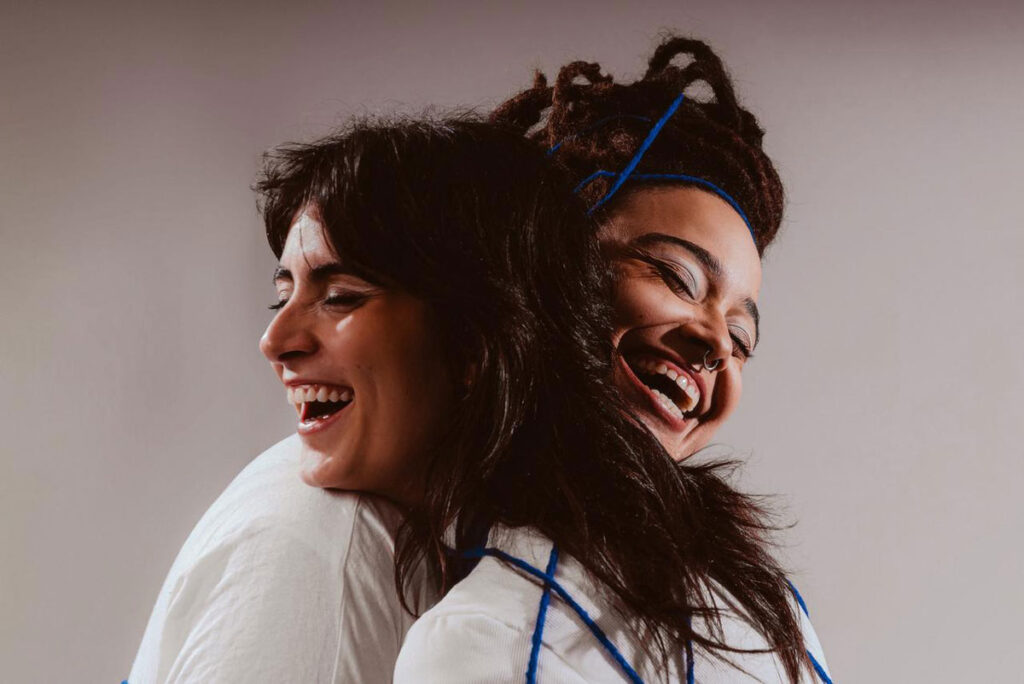 Laura Conceição e Clara Castro juntam trajetórias musicais no álbum ‘Novelo’ 2 laura conceição e clara castro novelo