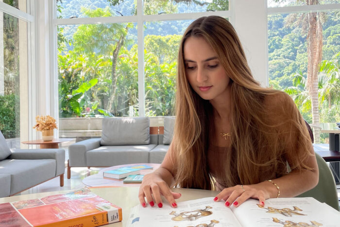 Laura mattos fase divulgacao