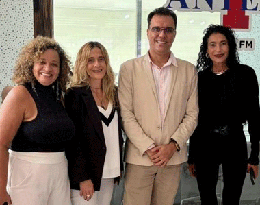 Marcia e Suzana Neves 140426 CR 1