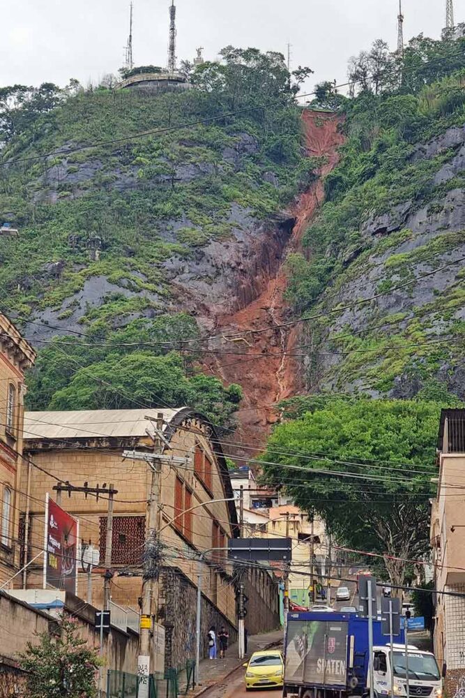 Morro do Cristo: atraso em laudo amplia insegurança de moradores evacuados 1 Morro do Cirso 2 Leonardo Costa