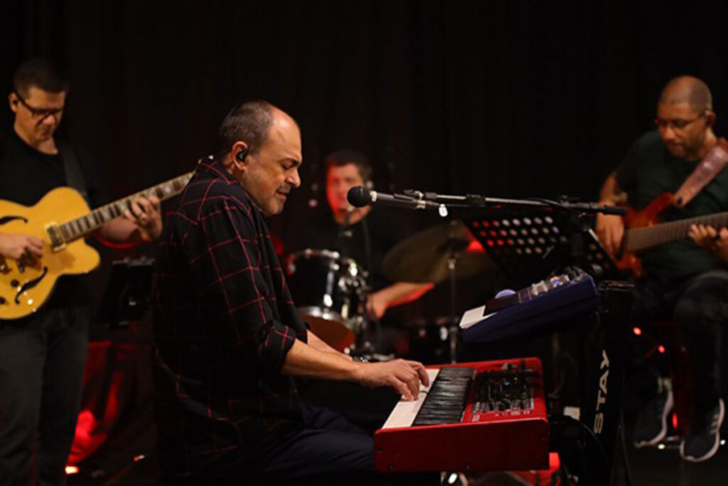 Quinta Musical: Ricardo Itaborahy realiza show 'Minhas Esquinas' no Mercado Cultural AICE 2 ricardo itaborahy show