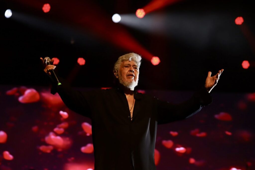 Sidney Magal apresenta Baile do Magal no Cine-Theatro Central 1 Sidney Magal traz o Baile do Magal a Juiz de Fora em 15 de agosto, no Cine-Theatro Central, com sucessos e clima de nostalgia.