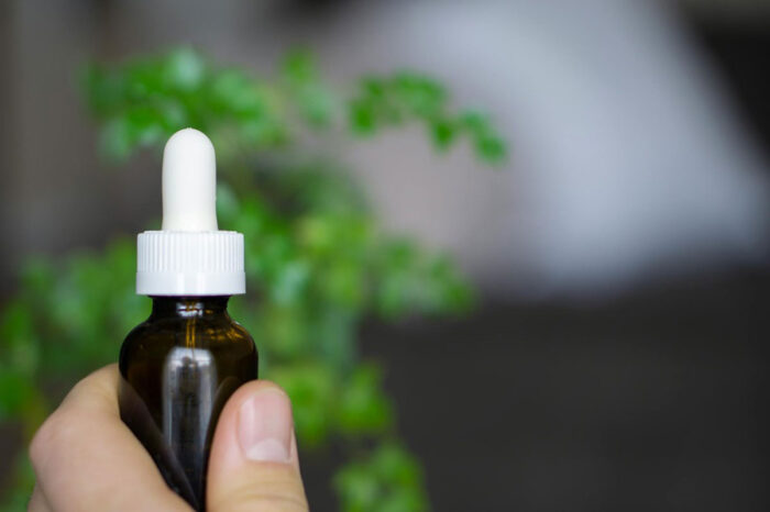 Justiça determina fornecimento de canabidiol a criança com microcefalia e epilepsia 1 Justiça determina fornecimento de canabidiol a criança com microcefalia e epilepsia