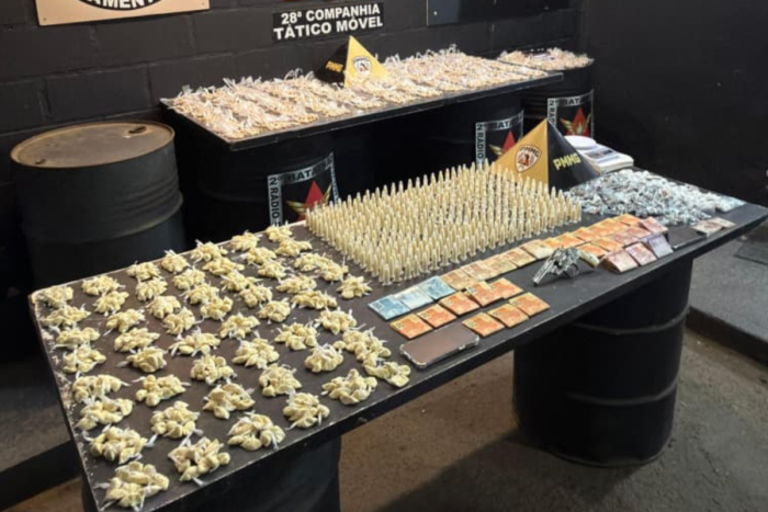 Dois são presos e mais de 6 mil unidades de drogas são apreendidas em bairros de Juiz de Fora 1 tráfico em juiz de fora