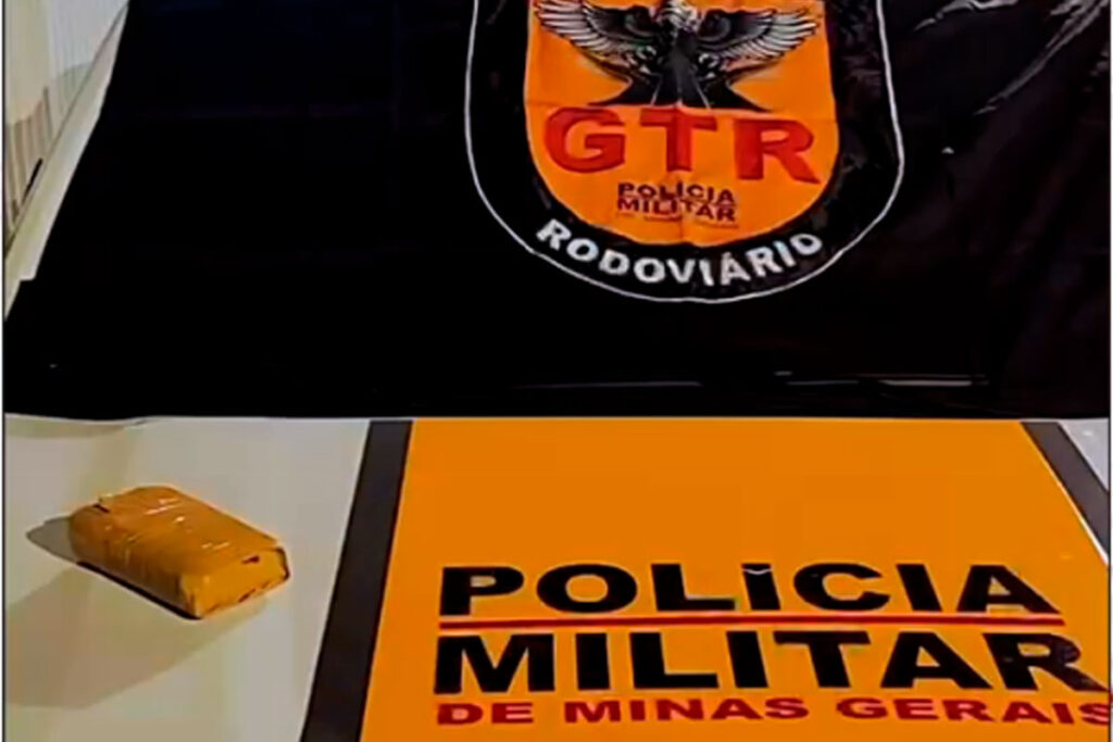 Drogas são apreendidas em ônibus intermunicipal em Barbacena