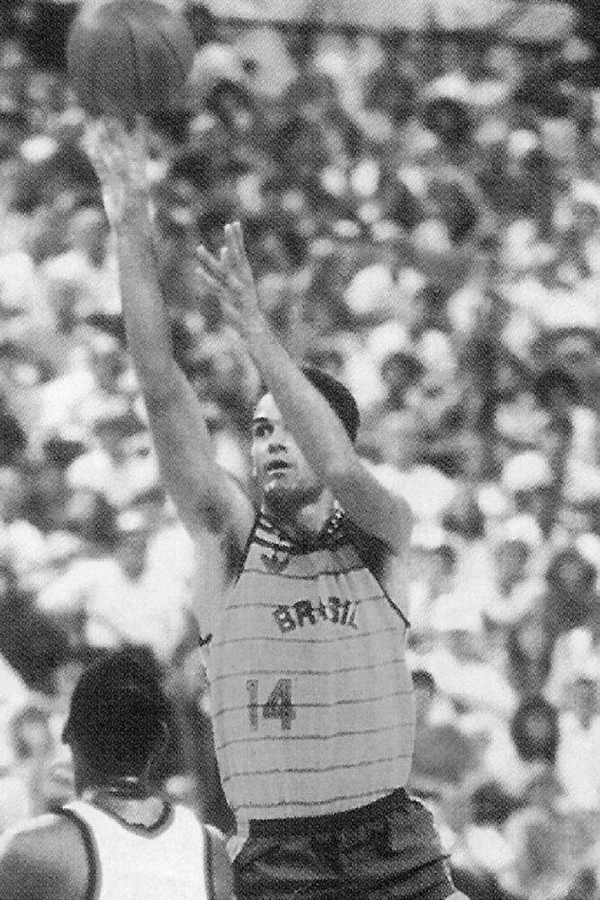 Lenda do basquete, Oscar Schmidt morre aos 68 anos em São Paulo 1 Lenda do basquete, Oscar Schimidt morre aos 68 anos na Grande São Paulo