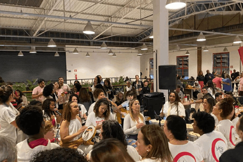 Batuque Delas realiza roda de samba nesta sexta e inaugura festival Compasso Delas no Mercado Municipal 1 compasso delas