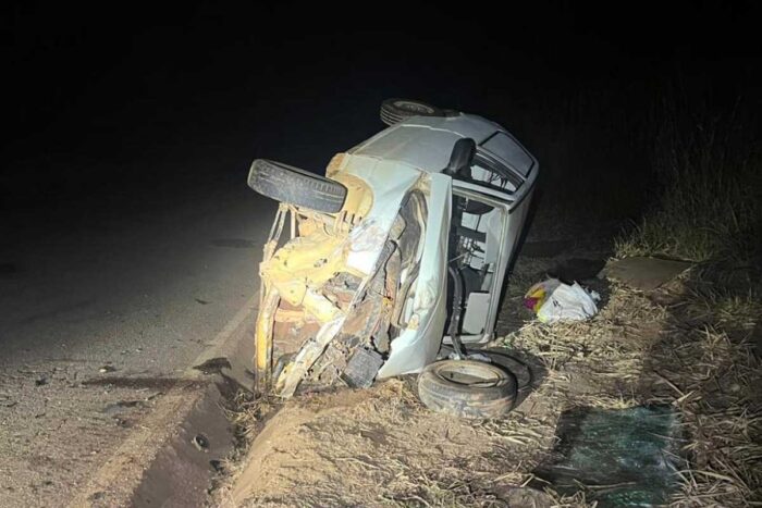 Ultrapassagem em local proibido termina em colisão frontal na MG-270