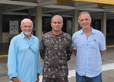 coronel Leonardo de Andrade Alves e Eduardo dos Santos 260526 Foto Keley Lopes com corte 1