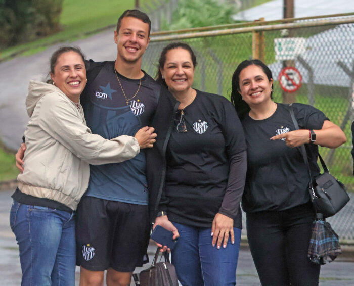 Histórias de João Caniato e Gabryelle Silva mostram o papel das mães na formação esportiva 1 dia das maes caniato foto leonardo costa
