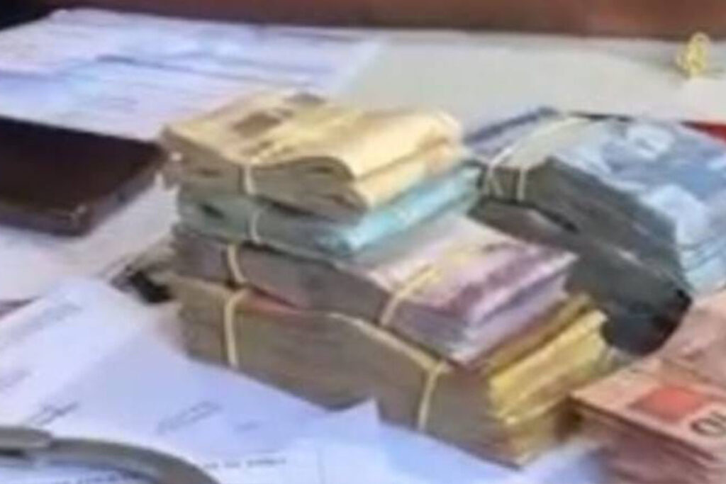 Polícia prende suspeito de furtar R$ 52 mil na Lojas Americanas 1 lojas americanas PCMG 1