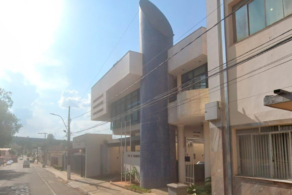 Justiça libera funcionamento de farmácia aos domingos e feriados em cidade mineira 1 Justiça libera funcionamento de farmácia aos domingos e feriados em cidade mineira