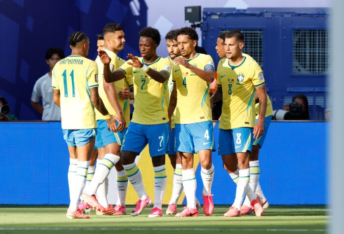 Brasil encara Haiti em busca da confiança na Copa