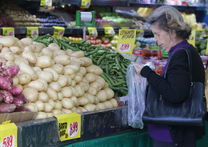 Alta de 80% no preço da batata muda hábitos de consumidores em Juiz de Fora 2 BATATA PRECO FELIPE COURI 1.jpg
