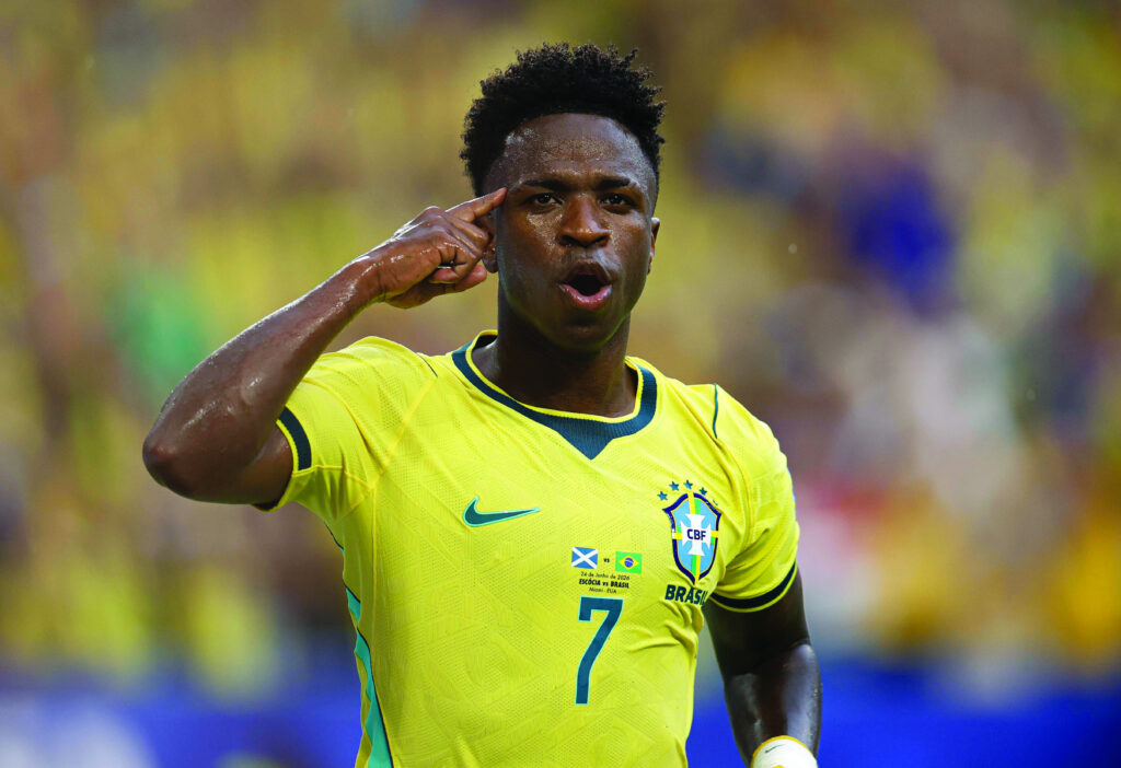 Enquanto Marquinhos recebe R$ 6,6 milhões por mês, Vini Jr. ganha praticamente o dobro