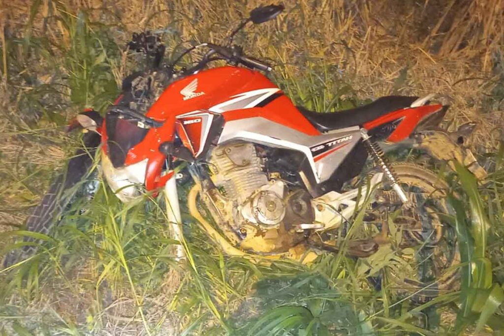 Motociclista fica em estado grave após acidente na MG-353 1 Motociclista fica em estado grave após acidente na MG-353