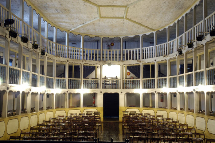 Arte que atravessa séculos: descubra teatros históricos em Minas Gerais 3 Arte que atravessa séculos: descubra teatros históricos em Minas Gerais