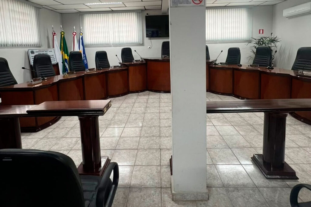 Vereador é alvo de processo de cassação após comentário sexual sobre servidora e chamar outra de ‘boazuda’ 1 Vereador é alvo de processo de cassação por falar sobre sexo oral de servidora e chamar a outra de ‘boazuda’