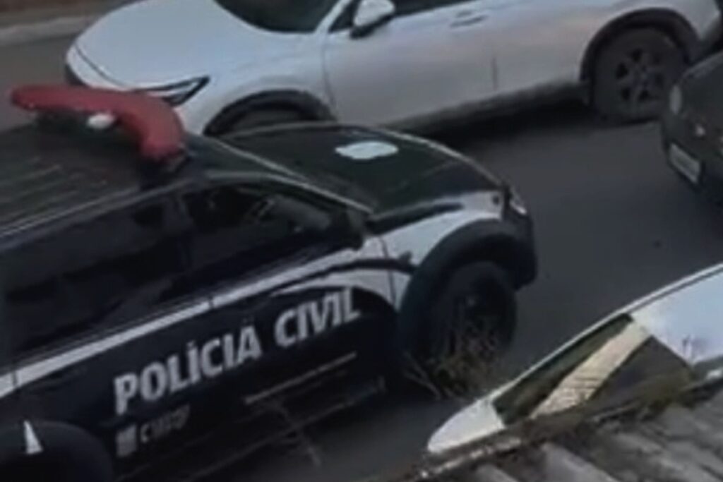 Suspeito de integrar grupo especializado em estelionatos é preso na Zona da Mata 1 Suspeito de integrar grupo especializado em estelionatos é preso na Zona da Mata