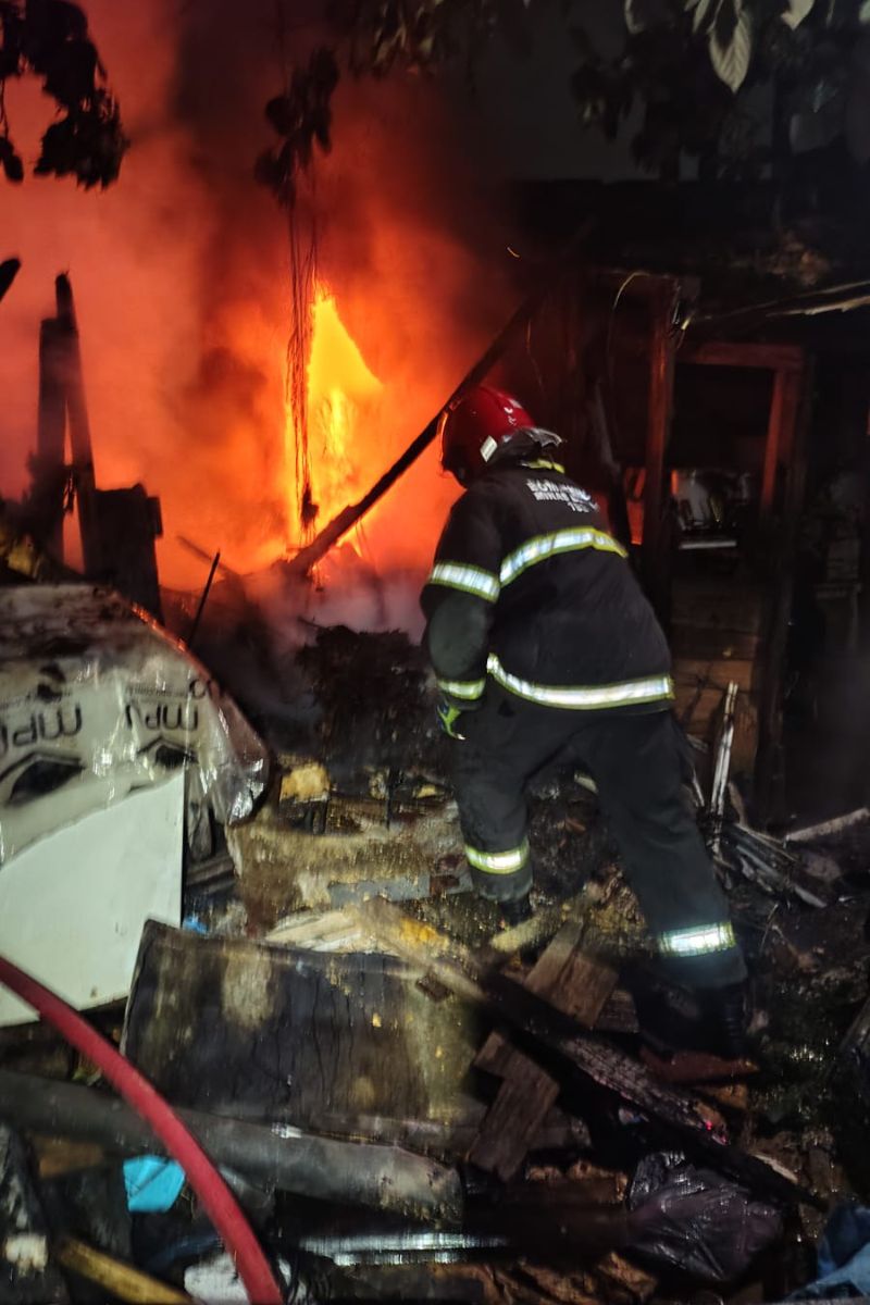 incêndio-jardim-cachoeira-juiz-de-fora