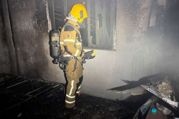 Casa no Bairro São Mateus é destruída por incêndio 1 incêndio são mateus