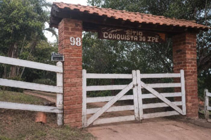 Leilão do Santander oferece sete imóveis em Minas, com duas casas na região