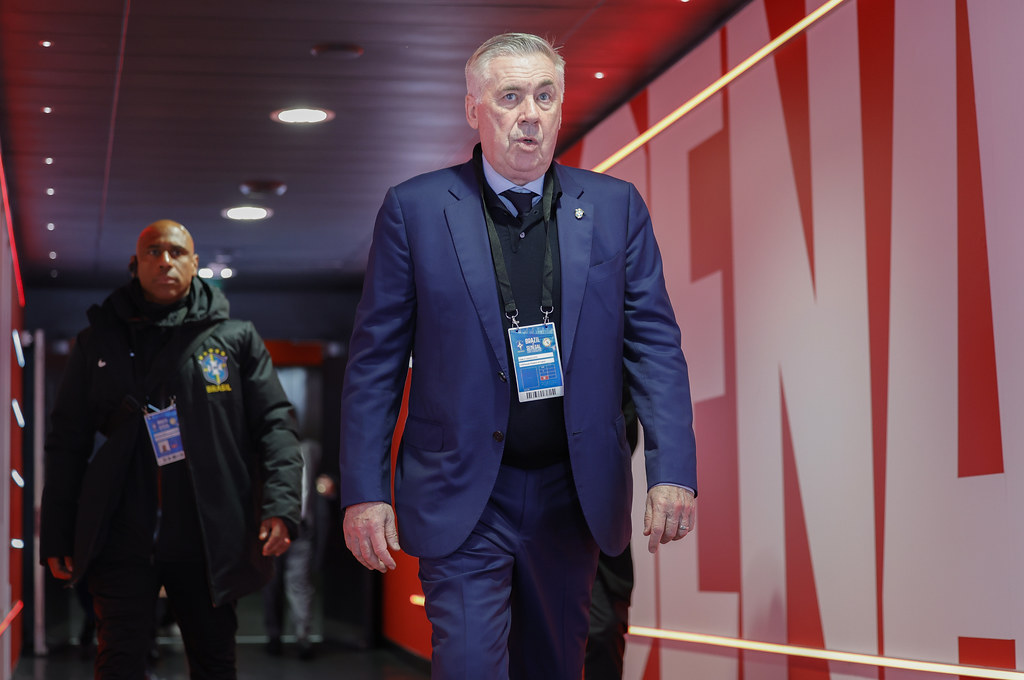 Ancelotti bate o martelo e revela quem é o técnico preferido dele no Brasileirão