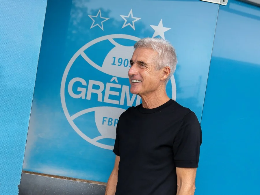 Torcida do Grêmio recebe aviso sobre saída de mais um jogador do elenco