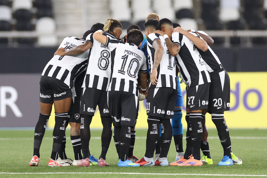 Botafogo surpreende torcida e prepara contratação de nível Copa do Mundo