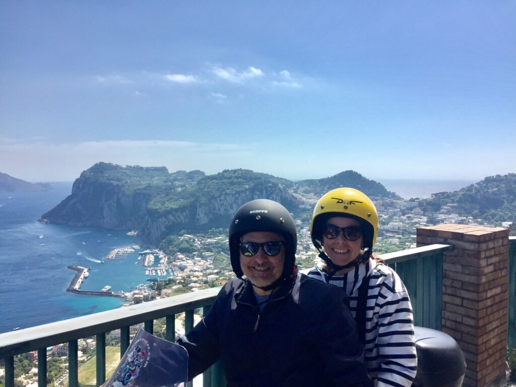 Casal de Simão Pereira da volta ao mundo de moto - Arquivo Pessoal