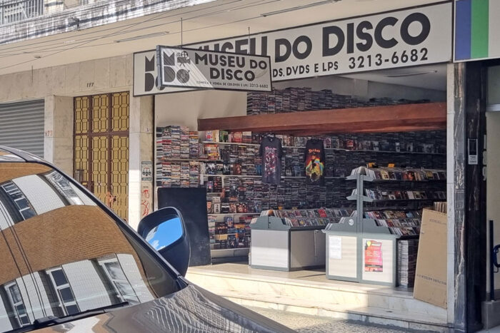 Garimpo também é arte: saiba lugares para encontrar discos de vinil em Juiz de Fora 1 discos de vinil