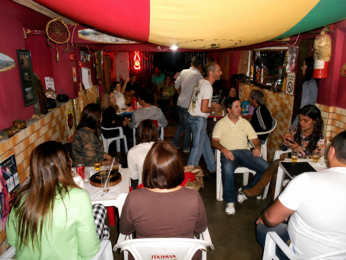 Sapirongos: 30 anos de reggae, boas histórias e muita resenha 2 Sapirongos 3