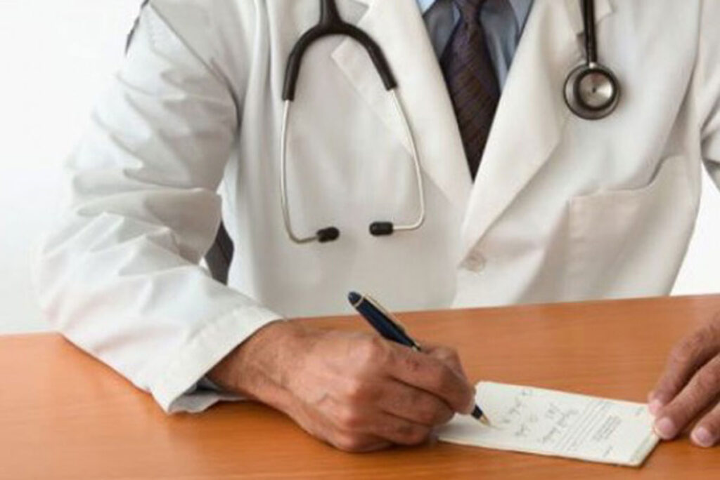 Justiça de Minas reverte justa causa de empregado acusado de apresentar atestado rasurado 1 atestado medico foto reproducao
