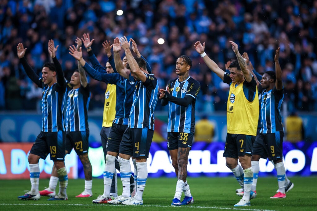 Crise no Grêmio pesa e clube perde um dos seus melhores jogadores
