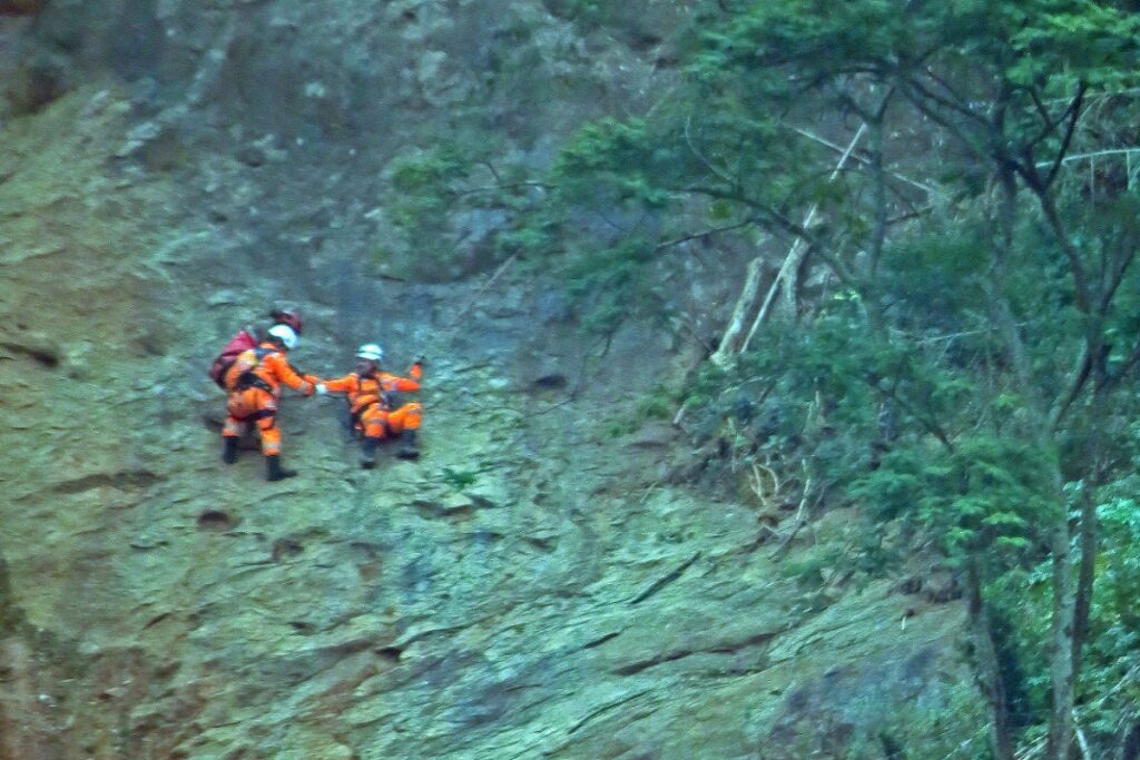 Mulher é resgatada após queda no Morro do Cristo 1 CRISTO 05 LEONARDO COSTA.jpg