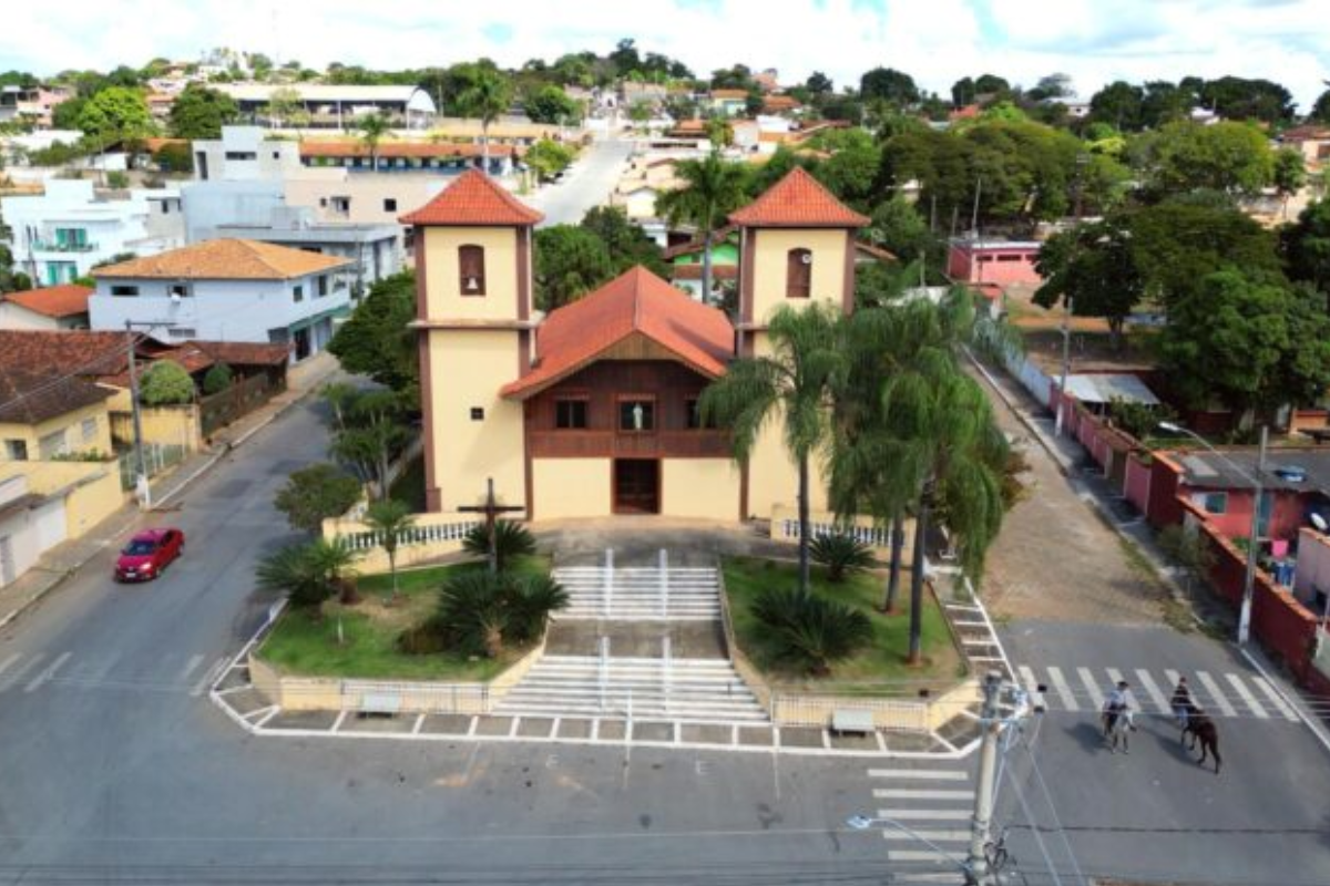 Concurso da Prefeitura de Baldim oferece 10 vagas com salários de até R$ 5 mil