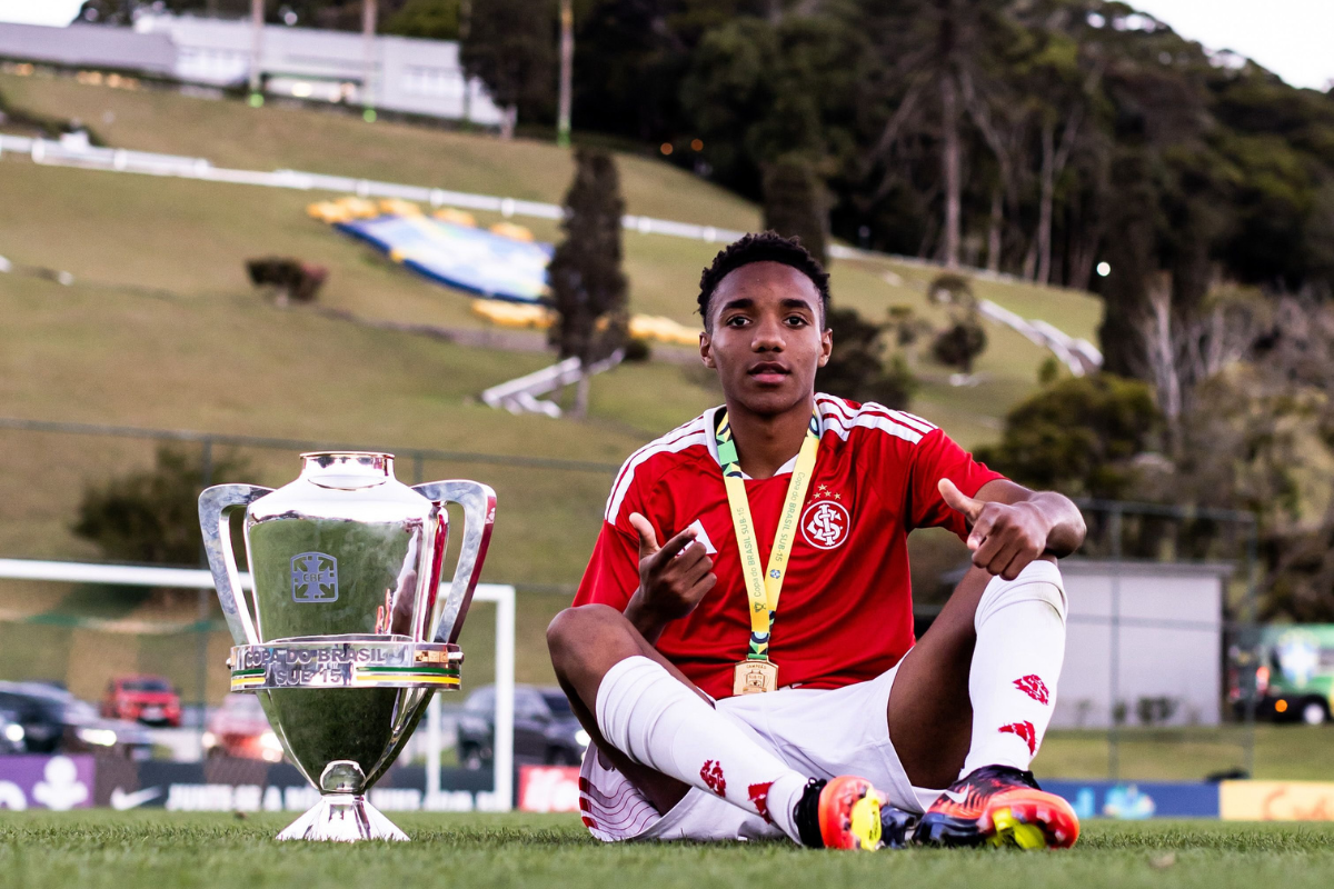 Juiz-forano ex-Sport é campeão da Copa do Brasil sub-15 pelo Internacional