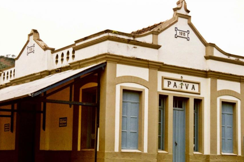 Prefeitura de Paiva abre concurso com salários de até R$ 11,7 mil 1 Prefeitura de Paiva abre concurso com salários de até R$ 11,7 mil