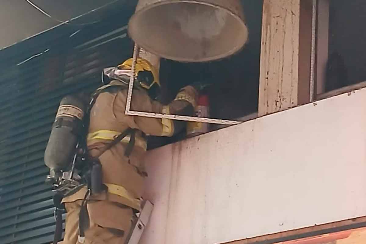 Incêndio atinge restaurante no Centro de Juiz de Fora; ninguém ficou ferido