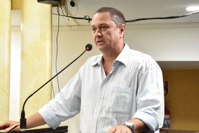 Vice-prefeito de Muriaé entra na disputa pelo Senado e antecipa propostas para Minas 12 Senado