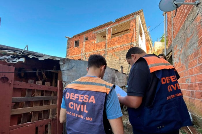 demolicao casas pjf